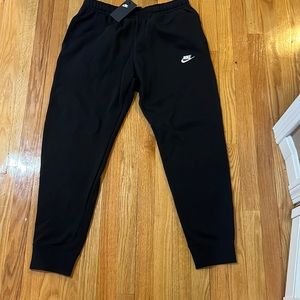 Nike Sportswear Club Fleece Men’s Joggers | L |